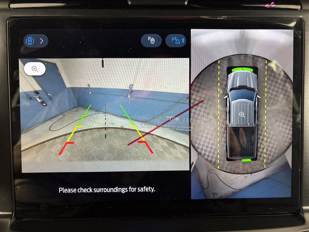 2026 Star White Metallic Tri-Coat Ford F-150 Lariat 4X4 Truck