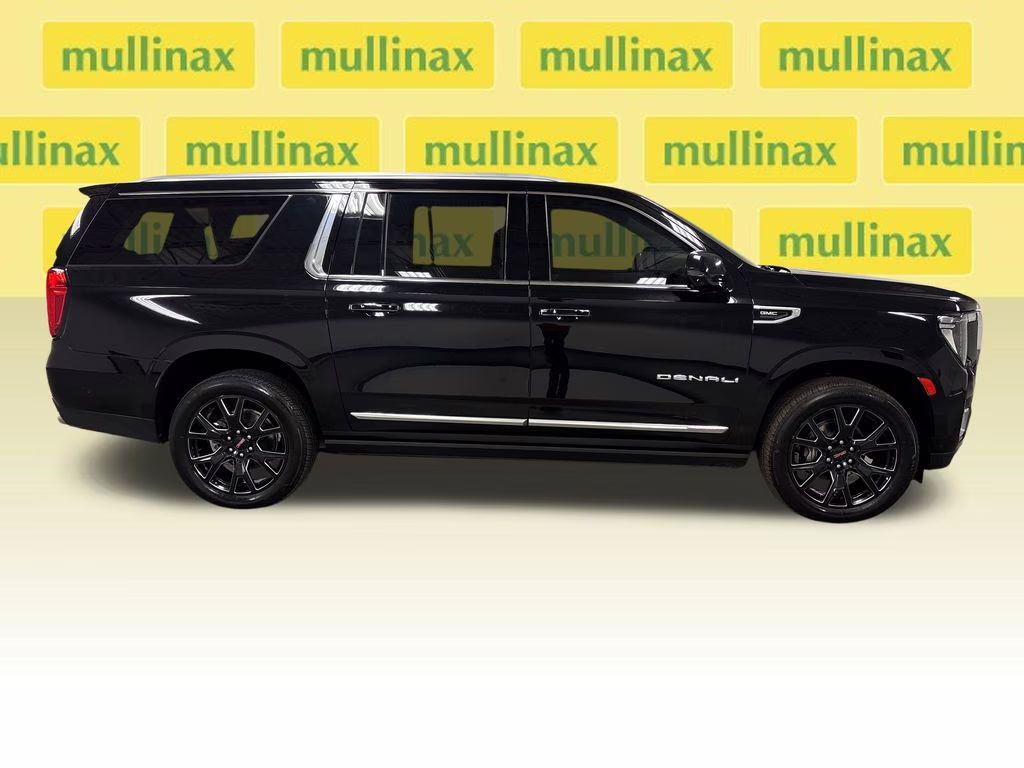 2023 Onyx Black GMC Yukon XL Denali 4X4 SUV