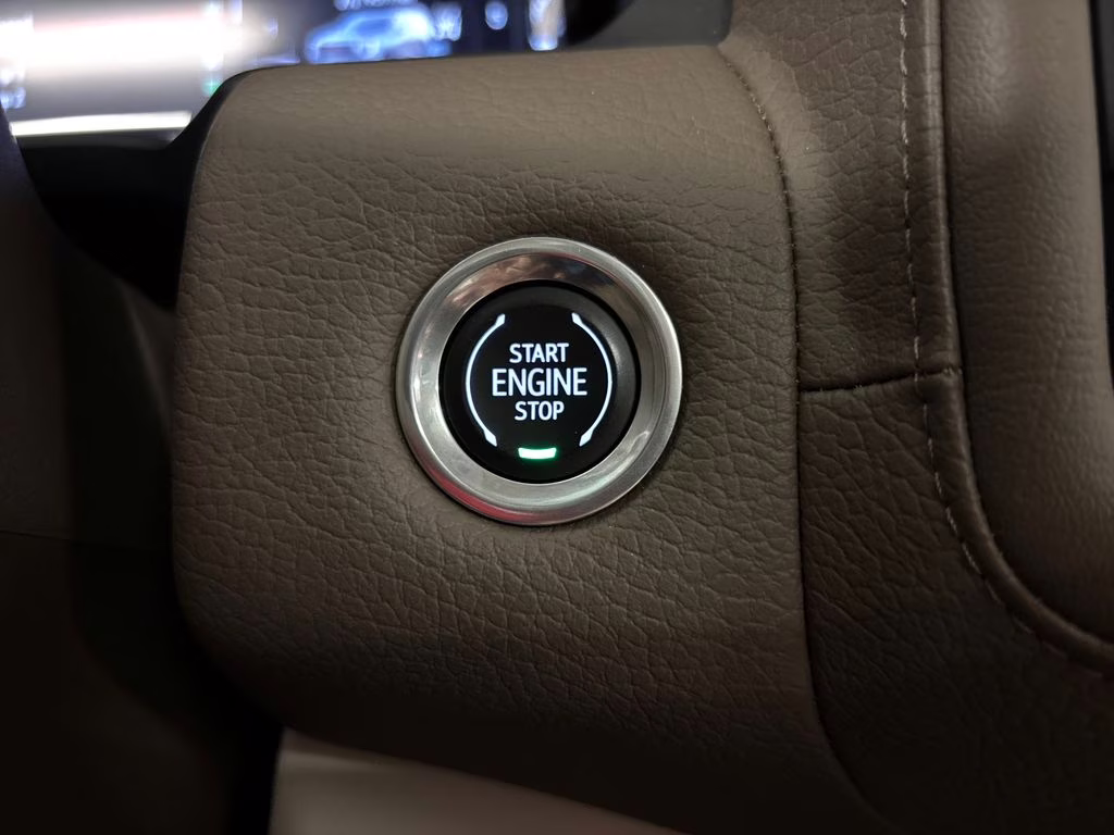 2023 Onyx Black GMC Yukon XL Denali 4X4 SUV