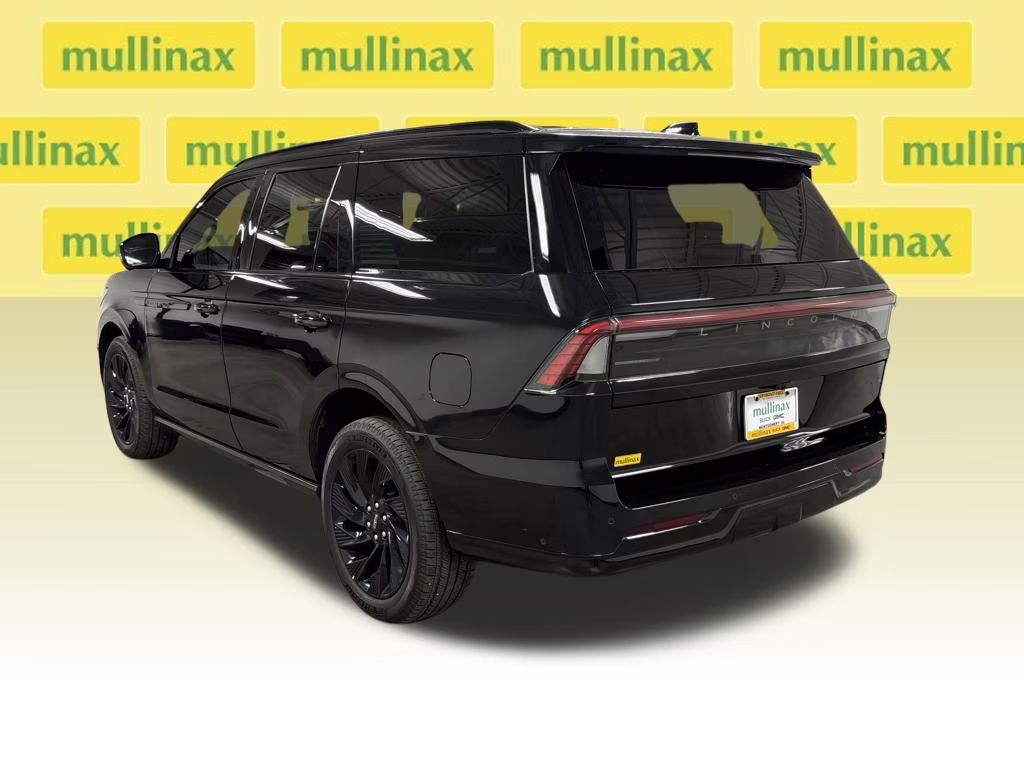 2025 Black Metallic Lincoln Navigator Reserve 4X4 SUV