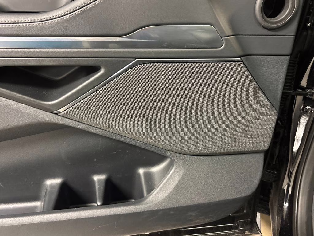 2025 Black Metallic Lincoln Navigator Reserve 4X4 SUV