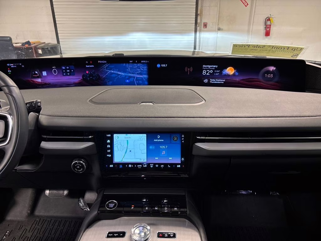 2025 Black Metallic Lincoln Navigator Reserve 4X4 SUV