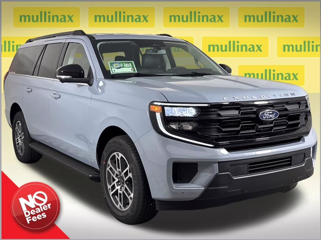 2026 Glacier Gray Metallic Tri-Coat Ford Expedition Max Active RWD SUV