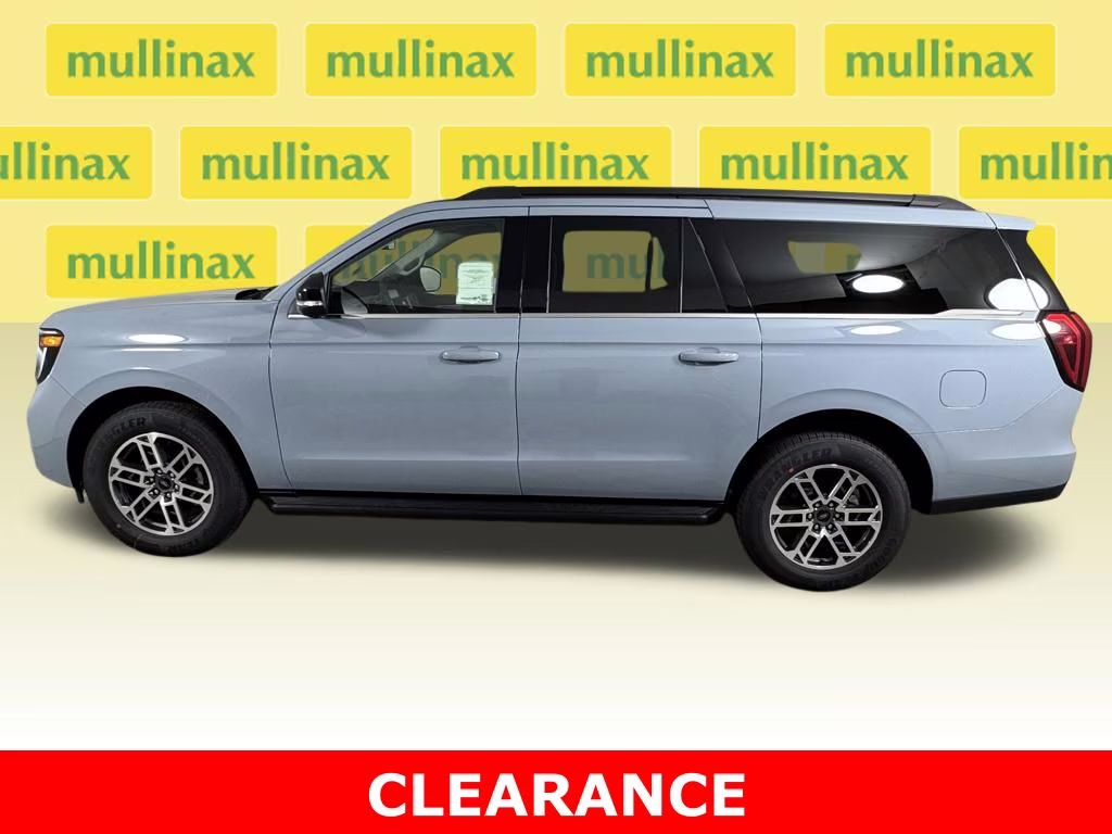 2026 Glacier Gray Metallic Tri-Coat Ford Expedition Max Active RWD SUV