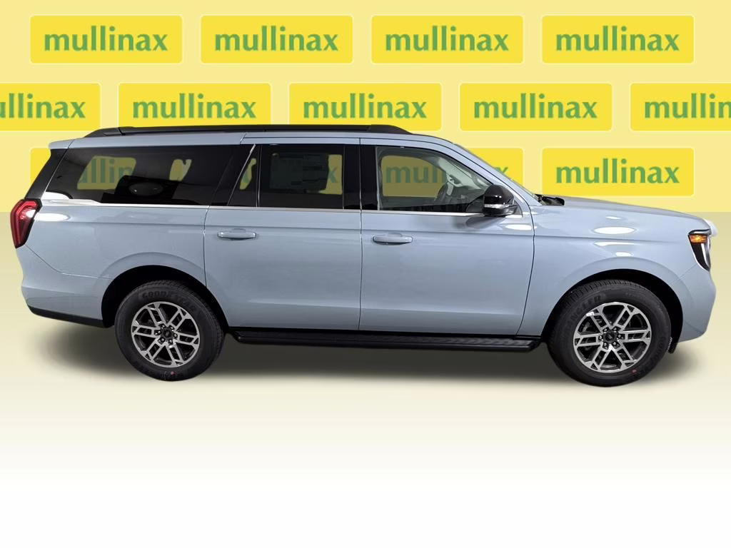 2026 Glacier Gray Metallic Tri-Coat Ford Expedition Max Active RWD SUV