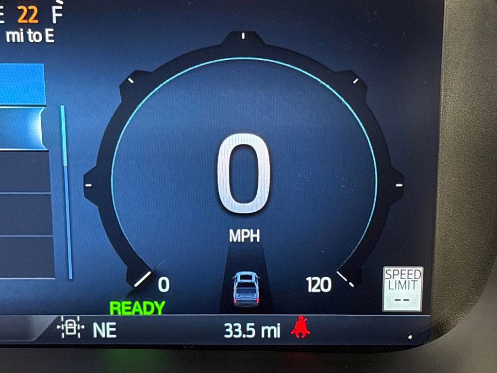 2026 Star White Metallic Tri-Coat Ford F-150 Lariat 4X4 Truck