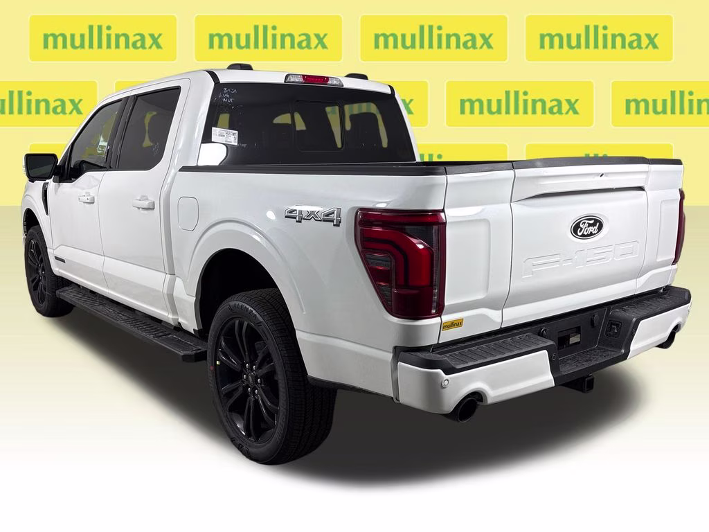 2026 White Ford F-150 Lariat 4X4 Truck