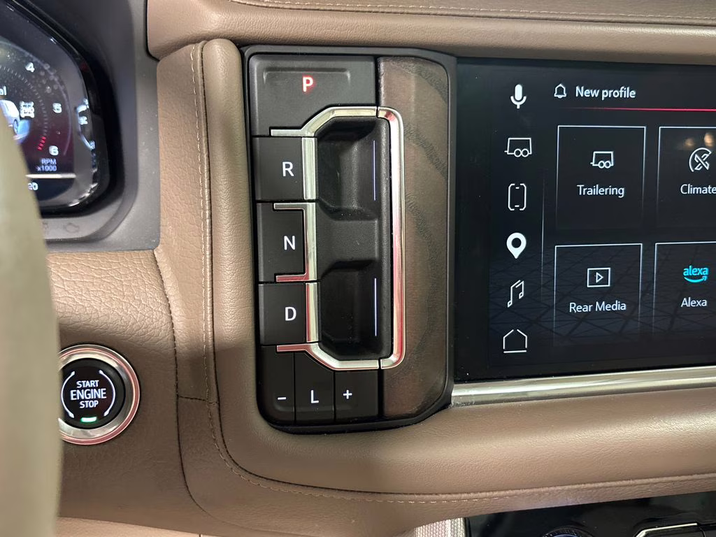 2023 Onyx Black GMC Yukon XL Denali 4X4 SUV