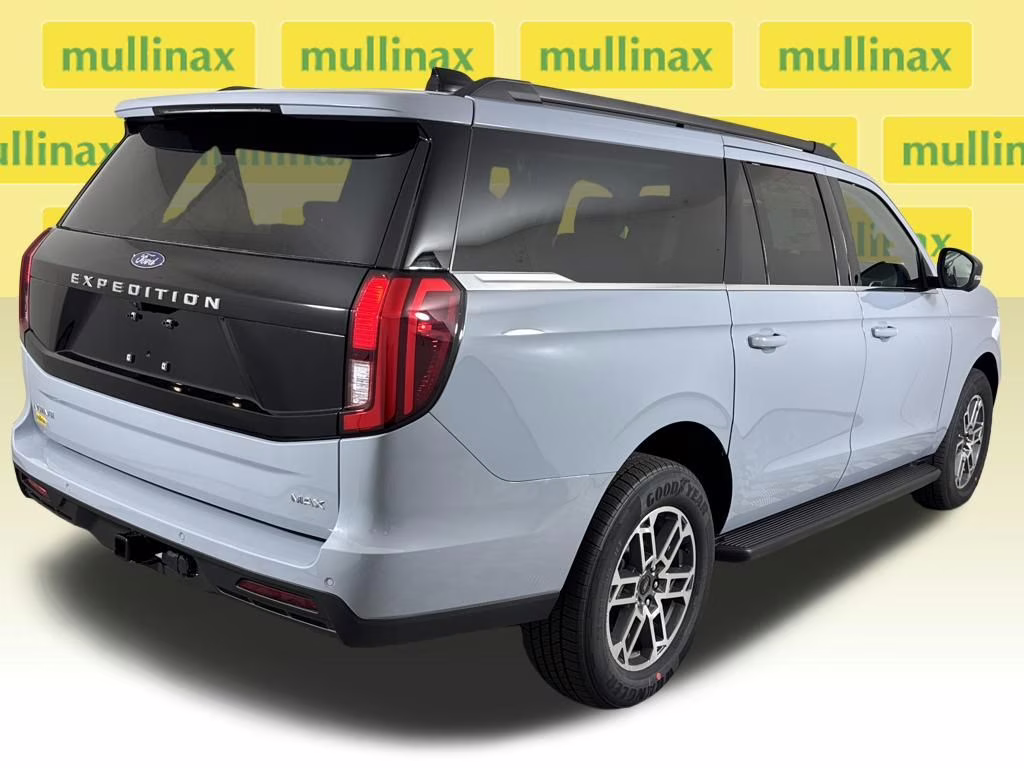 2026 Glacier Gray Metallic Tri-Coat Ford Expedition Max Active RWD SUV