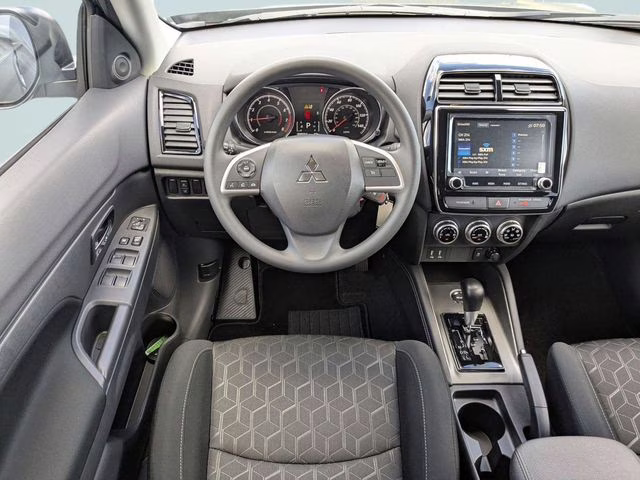 2026 Mercury Gray Metallic Mitsubishi Outlander Sport 2.0 ES 4X4 SUV