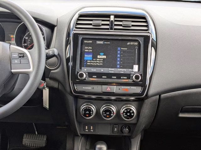 2026 Mercury Gray Metallic Mitsubishi Outlander Sport 2.0 ES 4X4 SUV