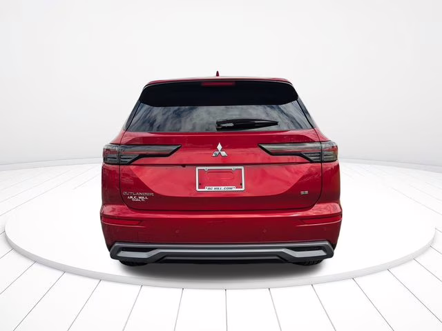2026 Red Diamond Mitsubishi Outlander SE FWD SUV