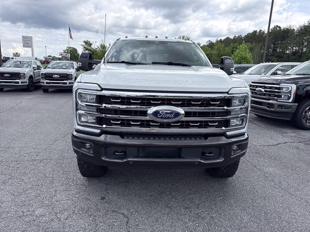 2025 Star White Metallic TC Ford Super Duty F-350 SRW King Ranch 4X4 Truck