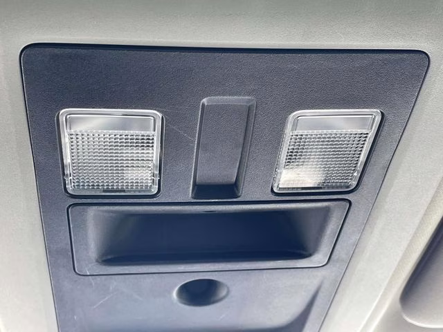 2021 Diamond Black Crystal Pearlcoat Ram 1500 Classic Tradesman RWD Truck