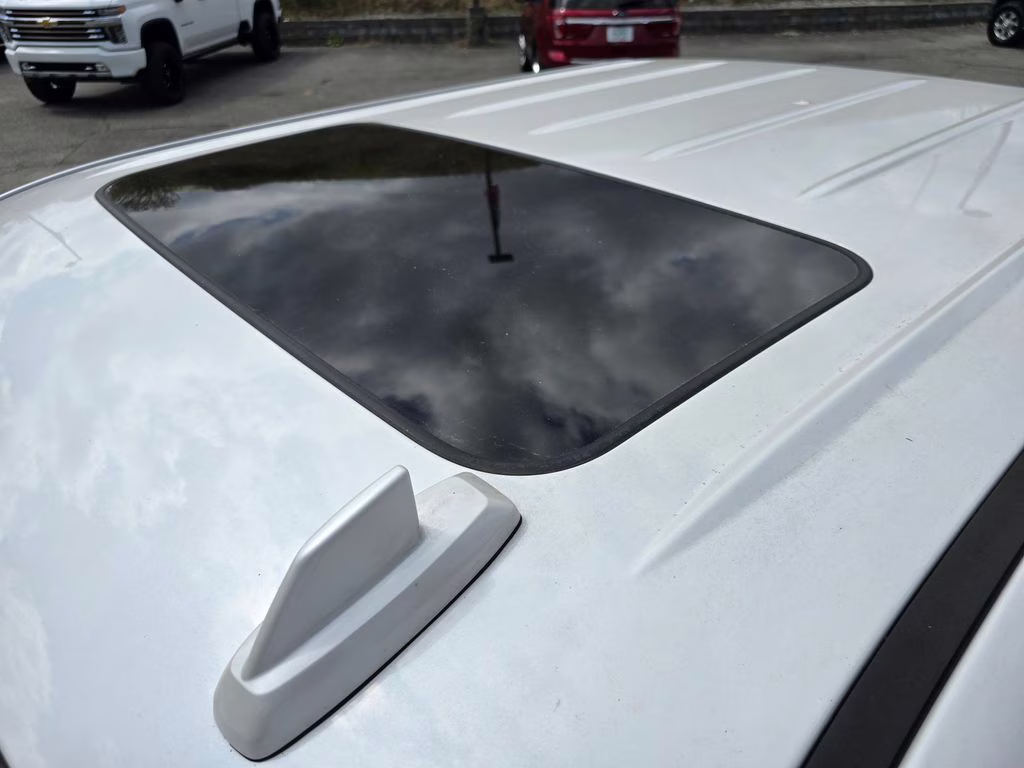 2018 White Frost Tricoat GMC Sierra 1500 Denali 4X4 Truck