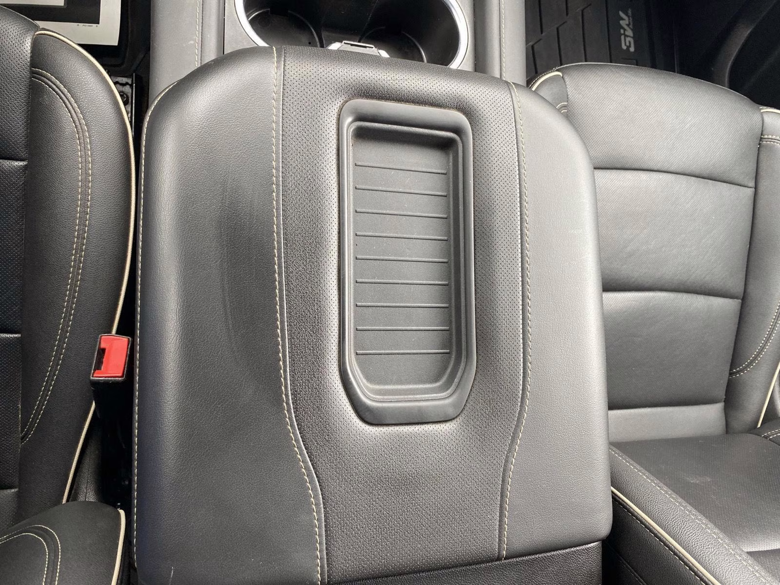 2023 Sterling Gray Metallic Chevrolet Tahoe Premier 4X4 SUV