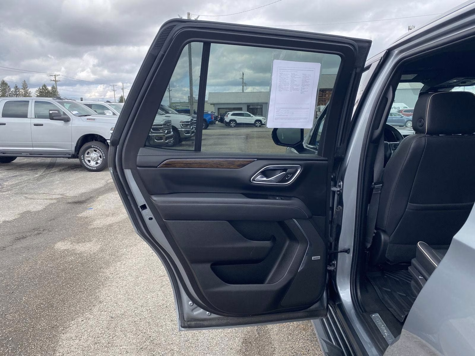 2023 Sterling Gray Metallic Chevrolet Tahoe Premier 4X4 SUV