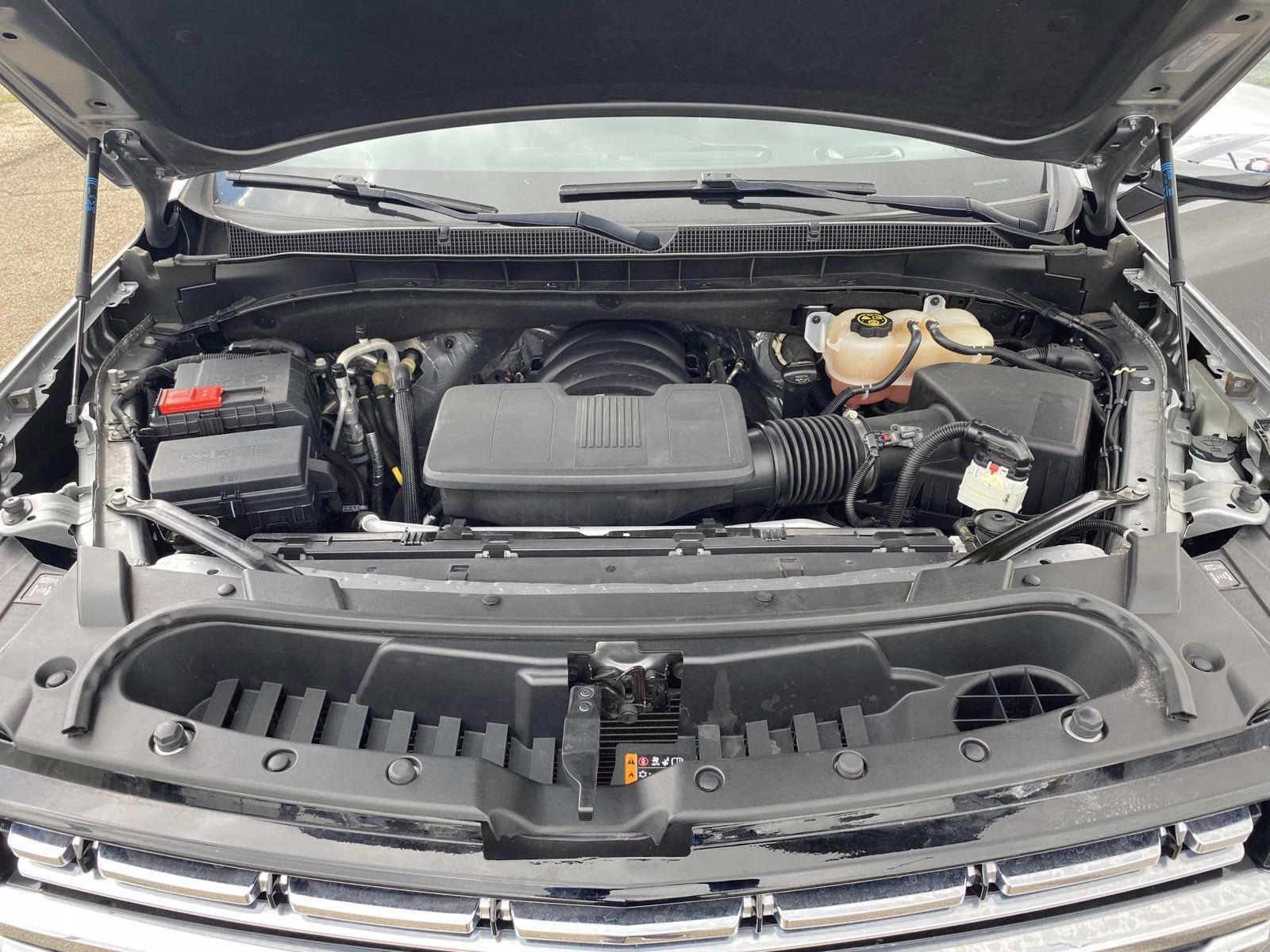 2023 Sterling Gray Metallic Chevrolet Tahoe Premier 4X4 SUV