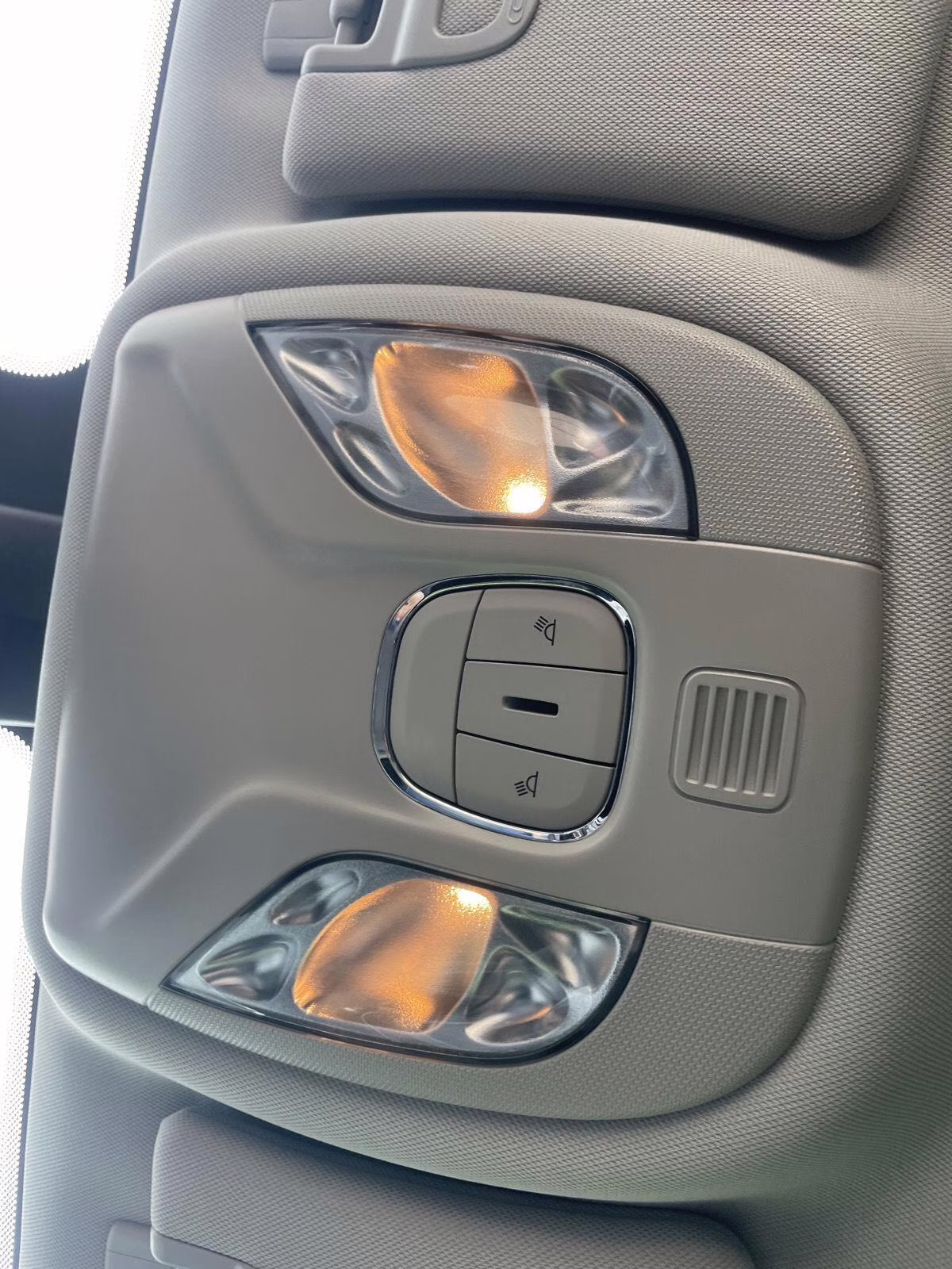 2022 Diamond Black Crystal Pearlcoat Jeep Compass Limited 4X4 SUV