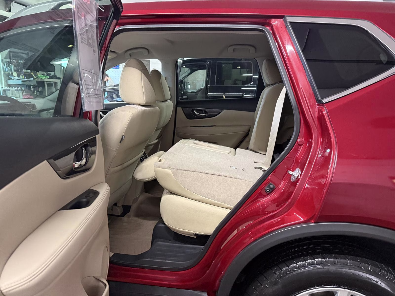 2019 Scarlet Ember Tintcoat Nissan Rogue SV AWD SUV