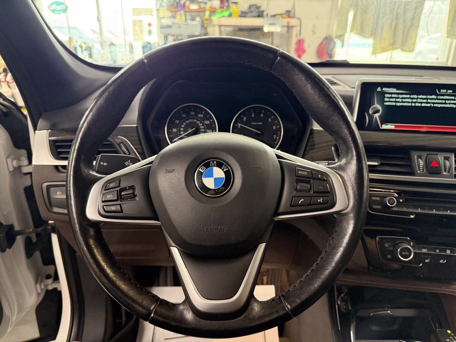 2016 Mineral White Metallic BMW X1 xDrive28i AWD Sports Activity Vehicle