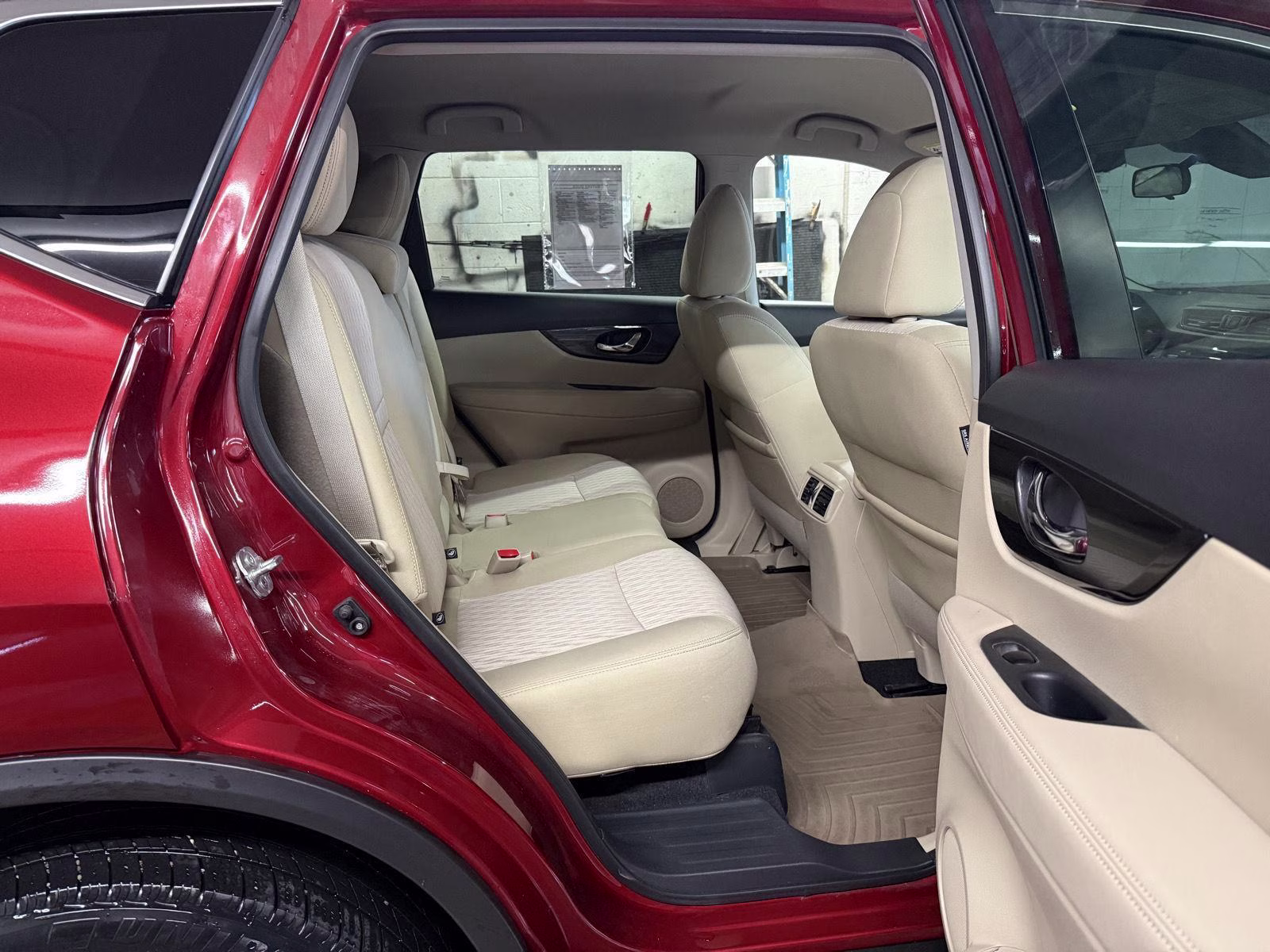 2019 Scarlet Ember Tintcoat Nissan Rogue SV AWD SUV