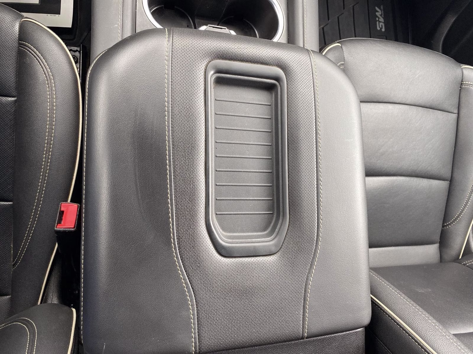 2023 Sterling Gray Metallic Chevrolet Tahoe Premier 4X4 SUV