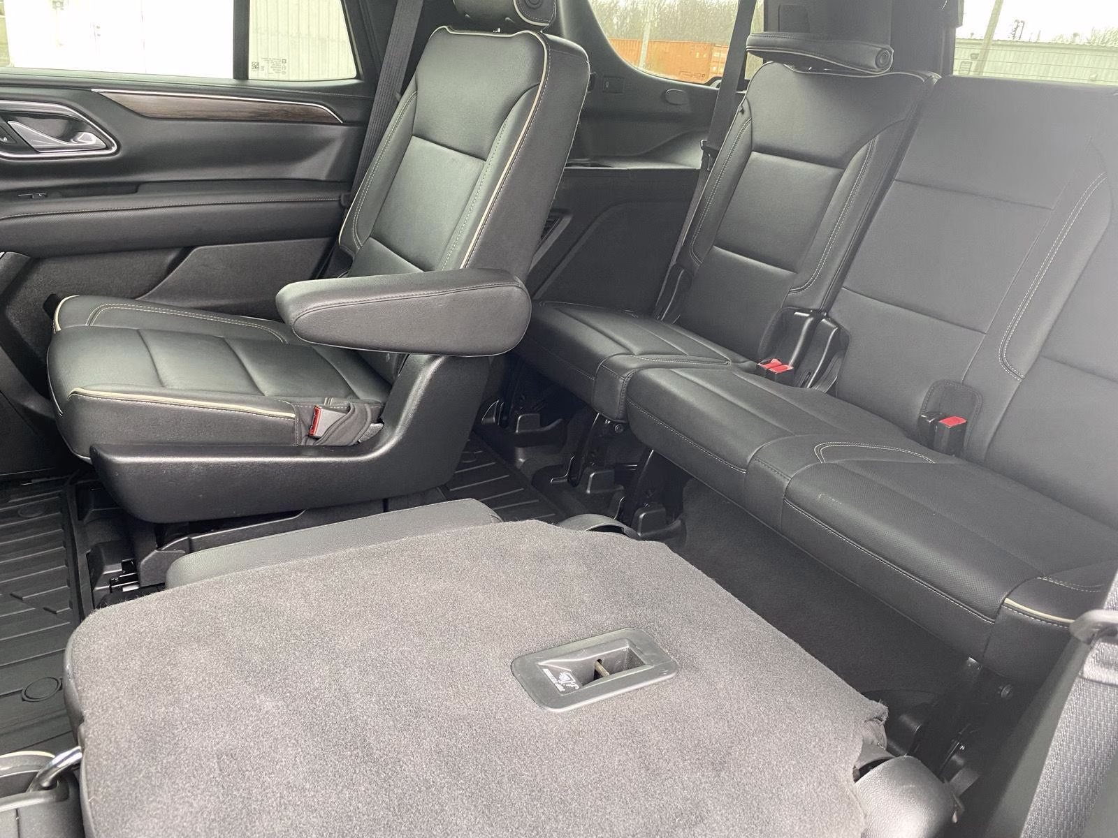 2023 Sterling Gray Metallic Chevrolet Tahoe Premier 4X4 SUV