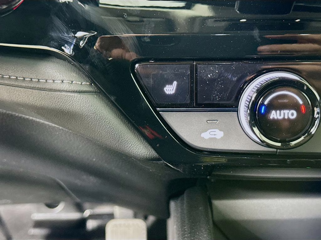 2026 Crystal Black Pearl Honda Accord Hybrid EX-L FWD Sedan