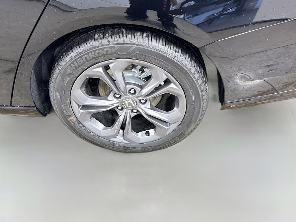 2026 Crystal Black Pearl Honda Accord Hybrid EX-L FWD Sedan