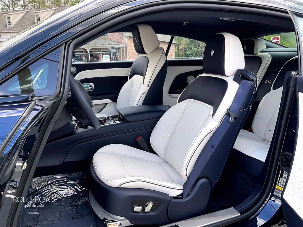 2026 Midnight Sapphire Rolls-Royce Black Badge Spectre AWD Coupe