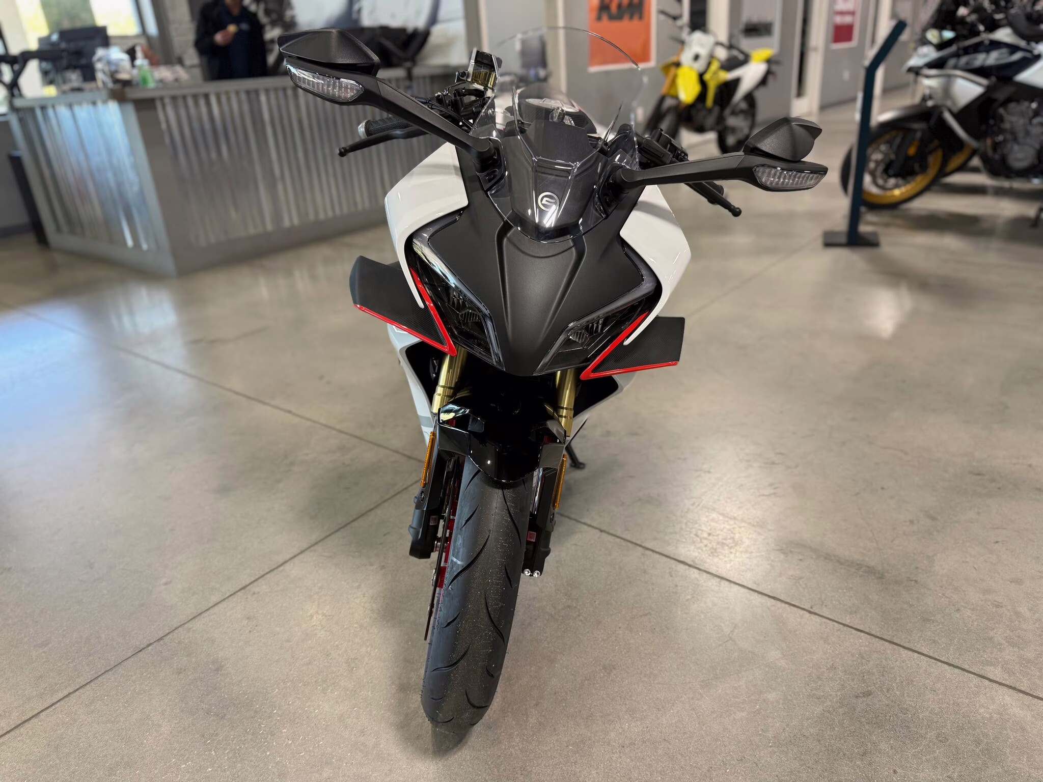 2025 CFMOTO 450SS Motorcycle