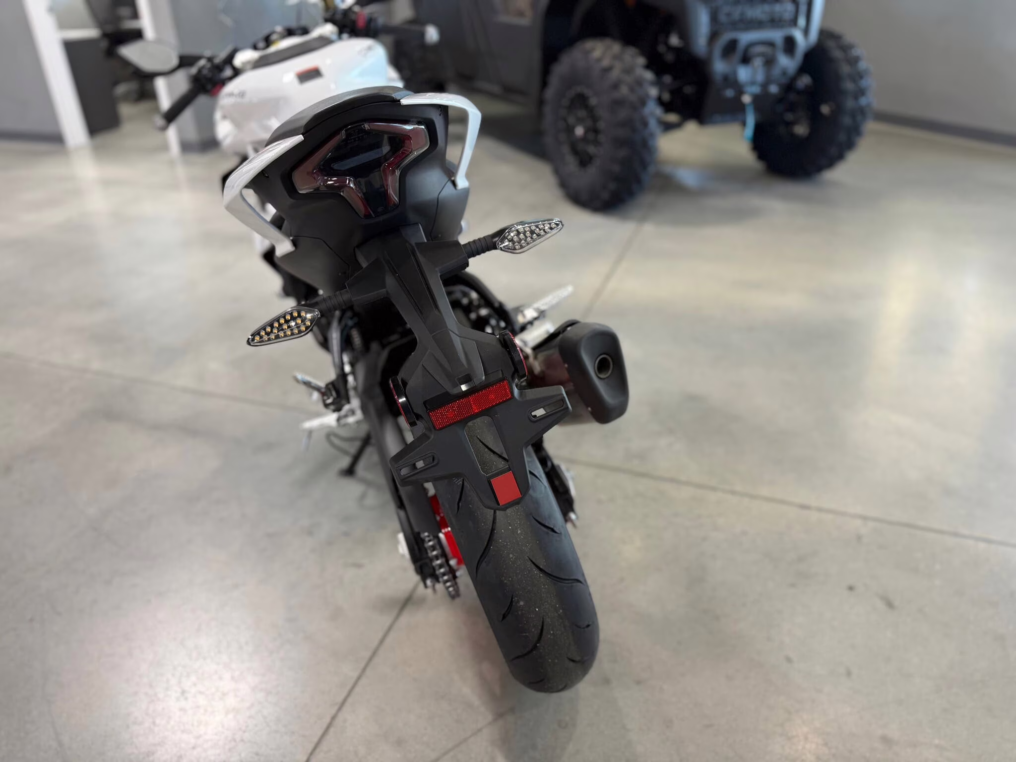 2025 CFMOTO 450SS Motorcycle