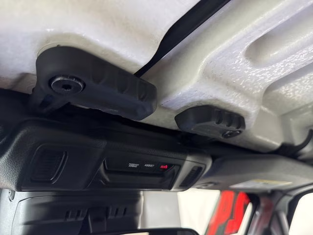 2024 Granite Crystal Metallic Clearcoat Jeep Wrangler Sahara 4X4 SUV