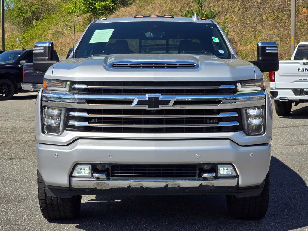 2021 Silver Ice Metallic Chevrolet Silverado 2500HD High Country 4X4 Truck