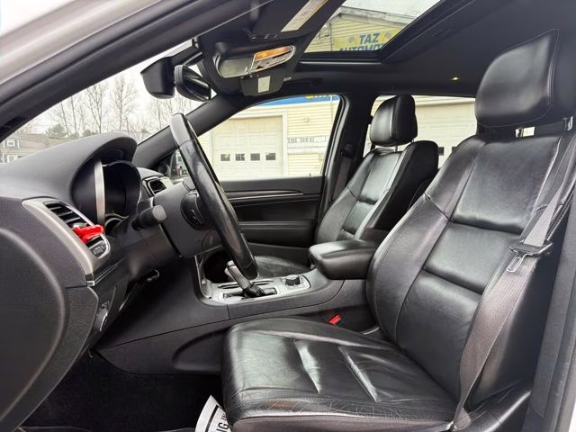 2022 Bright White Clearcoat Jeep Grand Cherokee WK Limited 4X4 SUV