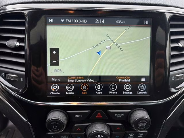 2022 Bright White Clearcoat Jeep Grand Cherokee WK Limited 4X4 SUV