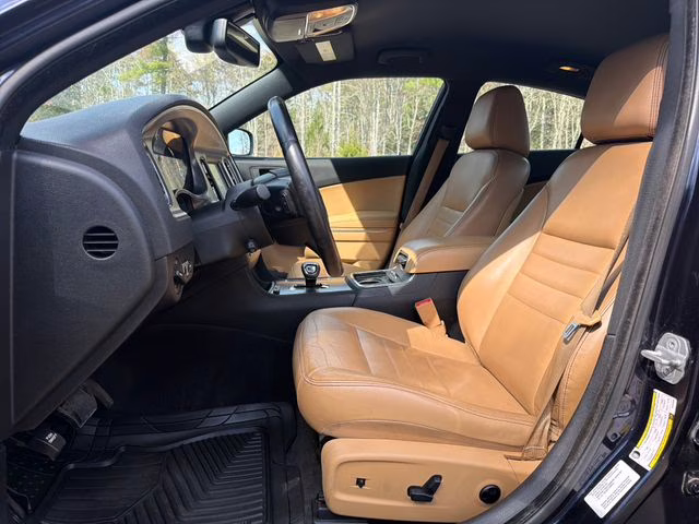 2012 Blackberry Pearlcoat Dodge Charger SXT AWD Sedan