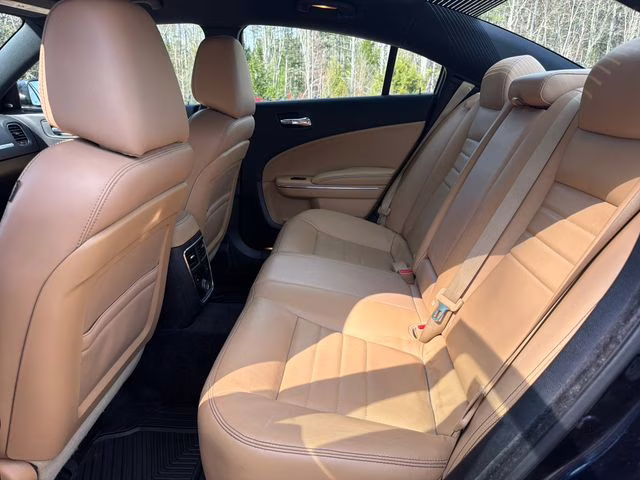 2012 Blackberry Pearlcoat Dodge Charger SXT AWD Sedan