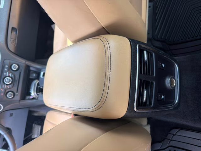 2012 Blackberry Pearlcoat Dodge Charger SXT AWD Sedan