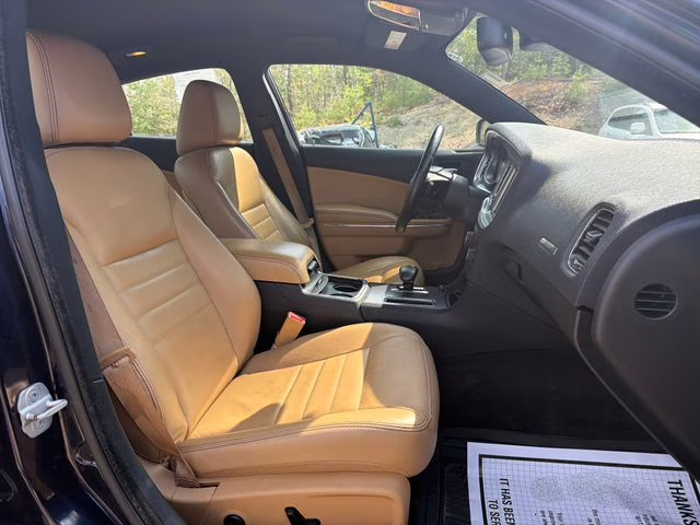 2012 Blackberry Pearlcoat Dodge Charger SXT AWD Sedan