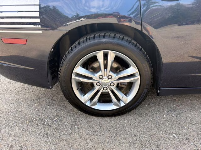 2012 Blackberry Pearlcoat Dodge Charger SXT AWD Sedan