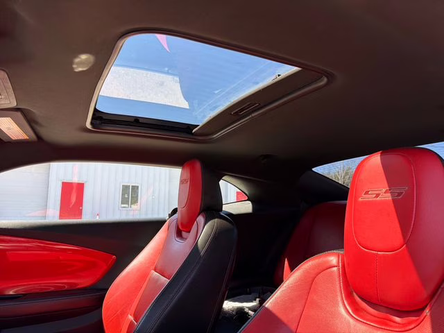 2015 Summit White Chevrolet Camaro SS RWD Coupe