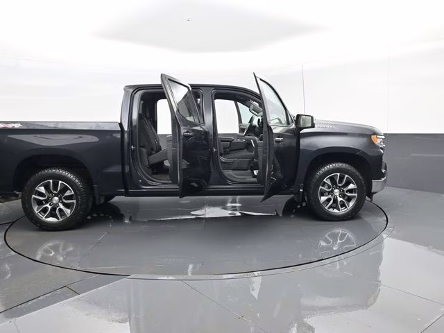 2024 Dark Ash Metallic Chevrolet Silverado 1500 LT 4X4 Truck