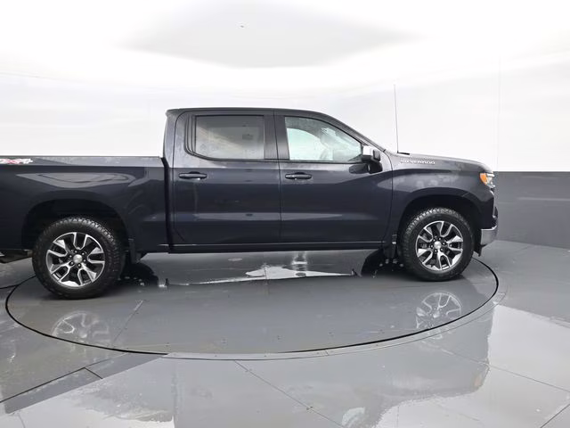 2024 Dark Ash Metallic Chevrolet Silverado 1500 LT 4X4 Truck