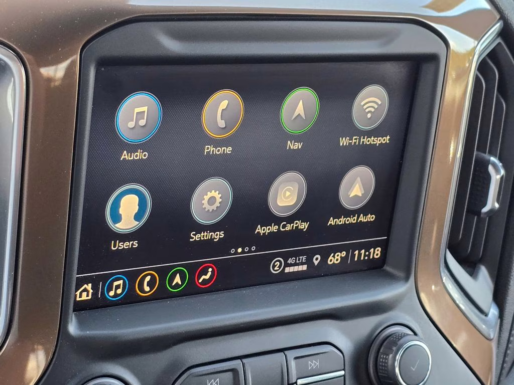 2021 Silver Ice Metallic Chevrolet Silverado 2500HD High Country 4X4 Truck