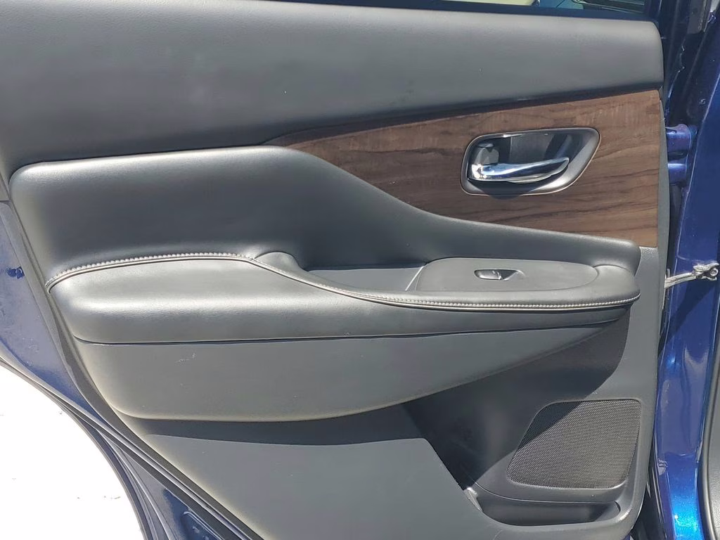 2020 Deep Blue Pearl Nissan Murano Platinum AWD SUV