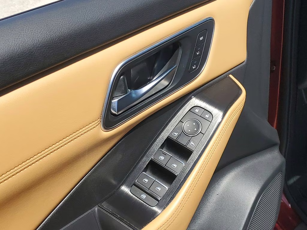 2023 Scarlet Ember Tintcoat Nissan Rogue Platinum AWD SUV