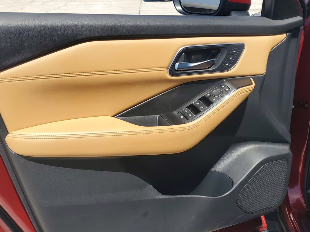 2023 Scarlet Ember Tintcoat Nissan Rogue Platinum AWD SUV