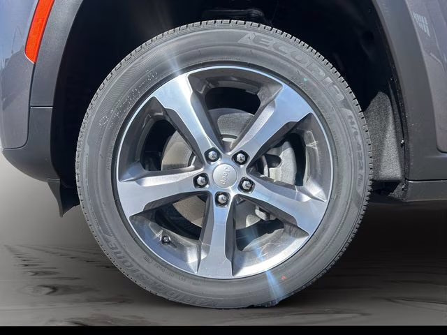 2026 Baltic Gray Metallic Clearcoat Jeep Grand Cherokee L Limited 4X4 SUV